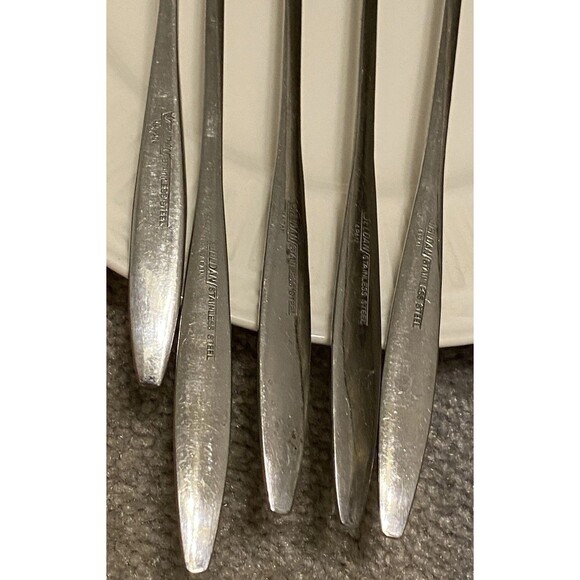 VTG Eldan ELD18 Stainless Steel Flatware Japan Roses 4 Ice Tea Spoons + 1 Knife - Picture 14 of 15